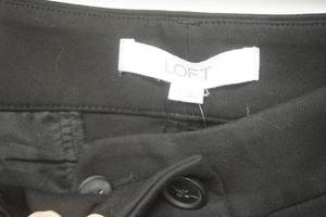 lot 73 image: NWT The Loft Womens Sutton Skinny Black Dress Pants Size 14