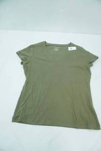lot 85 image: NWT Banana Republic Womens V Neck T-Shirt. Size L