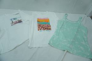 lot 93 image: 3ct NEW Womens Shirts Size L