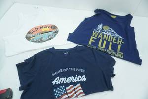 lot 107 image: 3ct NEW Womens Shirts