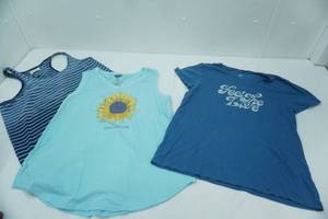 lot 108 image: 3ct NEW Womens Shirts
