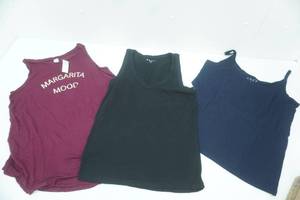 lot 109 image: 3ct NEW Womens Shirts