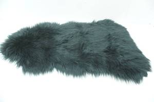 lot 112 image: NEW 100% Polyester Black Faux Fur Mat 35x 24