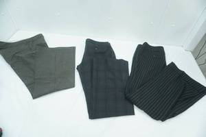 lot 128 image: 3ct Womens Dress Pants. Very Good Condition