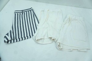 lot 143 image: 3ct Womens Shorts