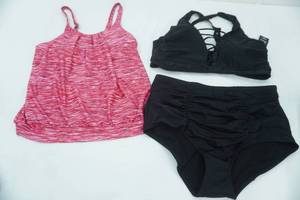 lot 162 image: Womens Swimwear. 2 set & 1 Tankini