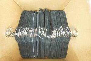 lot 178 image: Black Velvet Hangers (non-slip) FULL BOX