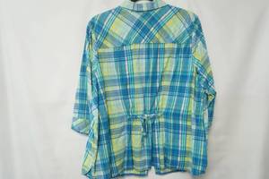 lot 192 image: CJ Banks button-up blouse size XXL