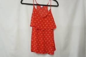 lot 205 image: Old Navy Size L Tank Top