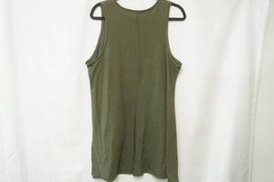 lot 234 image: Universal Threads Size L Olive Green Tank Top