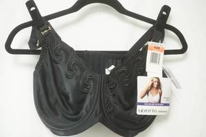 lot 260 image: NWT Lilyette Minimizer Black Bra. Size 42D