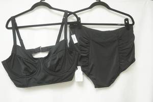lot 267 image: NWT Torrid 2-Piece Black Bikini. Underwire top (size 2-DDF), High-Waisted Bottoms (size 1)