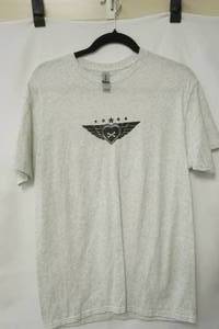 lot 285 image: Gildan Size M Grey Shirt wheart & wings print
