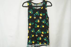 lot 292 image: Apt 9 Size L. Black wlemon print tank