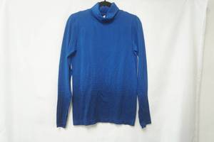 lot 311 image: Athleta Royal Blue Turtleneck Size L