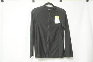 lot 333 image: NWT Size M HODO Black long sleeve shirt ( polyesterspandex) UV Protection
