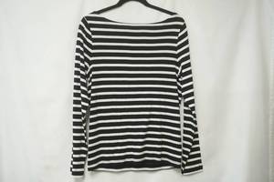 lot 346 image: Gap Size L. Black and White Stripe Long Sleeve Shirt