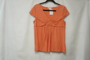 lot 392 image: August Silk Options Size M. Peach shirt