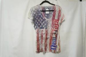 lot 396 image: Maurices size L american flag t-shirt