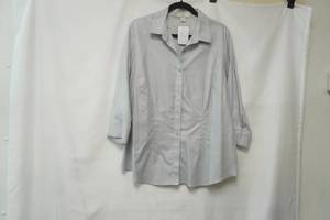 lot 416 image: Coldwater Creek. Size 1X. White Button-Up Dress Shirt