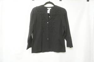 lot 442 image: Charter Club Size L Black Cardigan