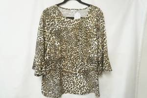 lot 467 image: Croft & Barrow size XL animal print blouse