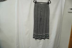 lot 522 image: Max Studio Size L slacks