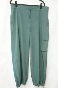 lot 541 image: NWT Old Navy Size L Sage Green high-rise stretch tech
