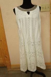 lot 597 image: Westport Size 14 White Dress
