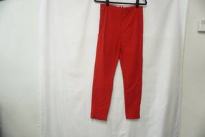 lot 607 image: Athleta size 8 red cropped slacks