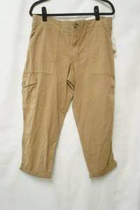 lot 663 image: NWT Sonoma Cropped Tan Slacks. Size 14