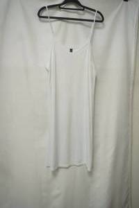 lot 870 image: Long Cami  white size L