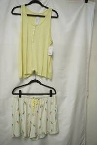 lot 875 image: Sonoma Sleepwear tank and shorts size xl