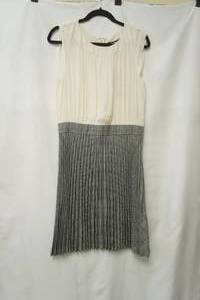 lot 753 image: NWT DKNY Ivory and black skirt dress size 10