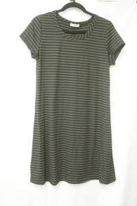 lot 764 image: Olivia Rae Black dress size xl