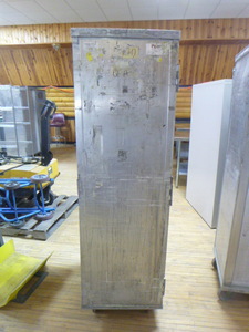 lot 32 image: McGlynn Aluminum Bakery Cabinet