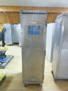 lot 34 image: Stoddard-Quirk Aluminum Bakery Cabinet