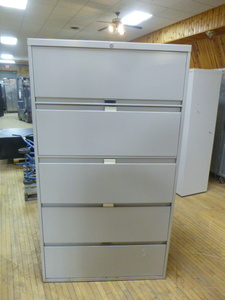 lot 40 image: 5-Drawer Lateral File Cabinet