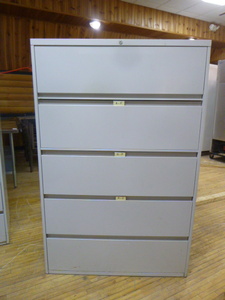 lot 42 image: 5-Drawer Lateral File Cabinet