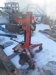 lot 61 image: Wesco Drum Lifter