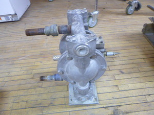 lot 72 image: Double Diaphragm Pump