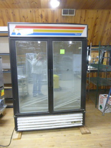 lot 5 image: True Glass 2-Door Freezer