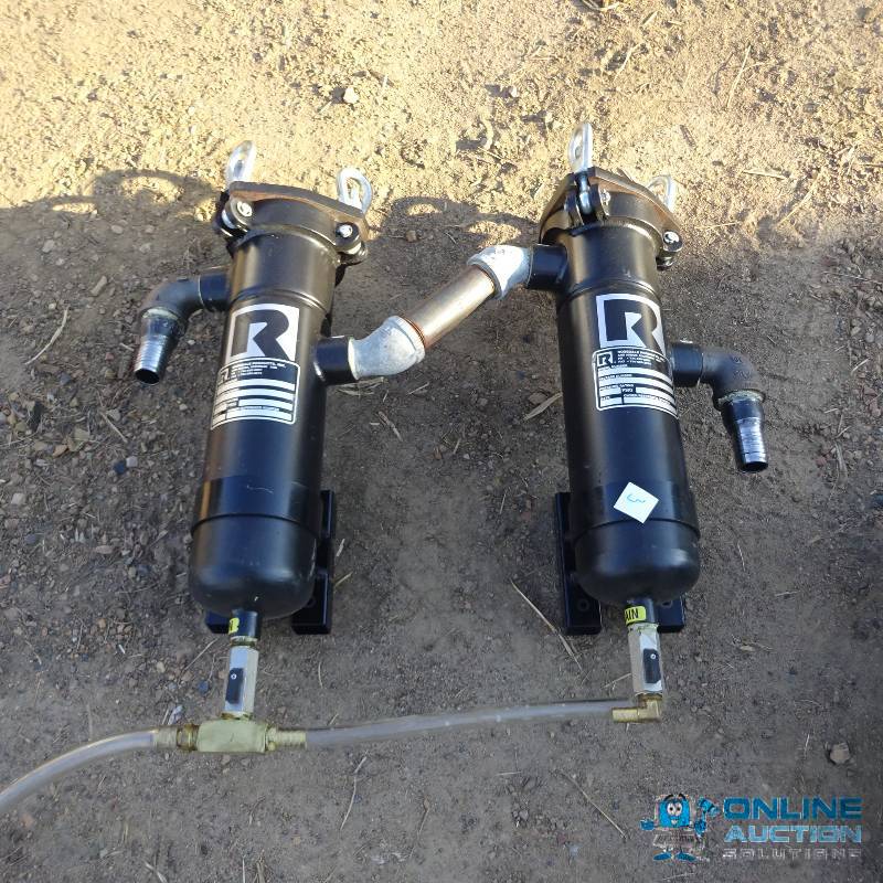 lot 3 image: Fuel filter