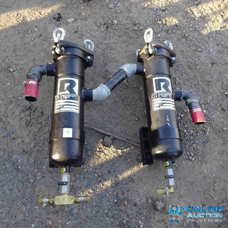 lot 14 image: Fuel filter