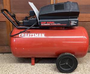 lot 13 image: Portable Craftsman Air Compressor 6hp, 33 Gal Model 919.152932