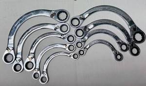 lot 68 image: 9pc GearWrench Half Moon Ratcheting Wrench Set
