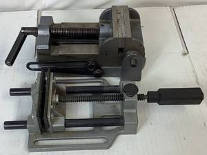 lot 124 image: Quick Release Drill Press Vise and Heavy Duty Machinist Drill Press Vise