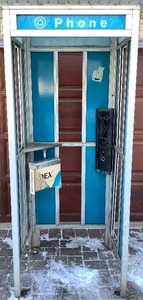lot 26 image: Vintage Fullsize Bell Telephone Booth