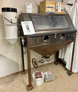 lot 22 image: Homemade Sand Blasting Cabinet with Central Pneumatic Dust Reclaimer Kit