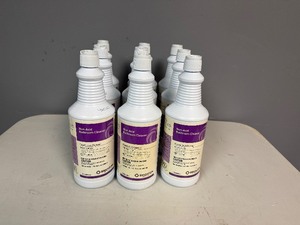 lot 62 image: Non-Acid Bathroom Cleaner 32 Oz Bottles (Qty 9)